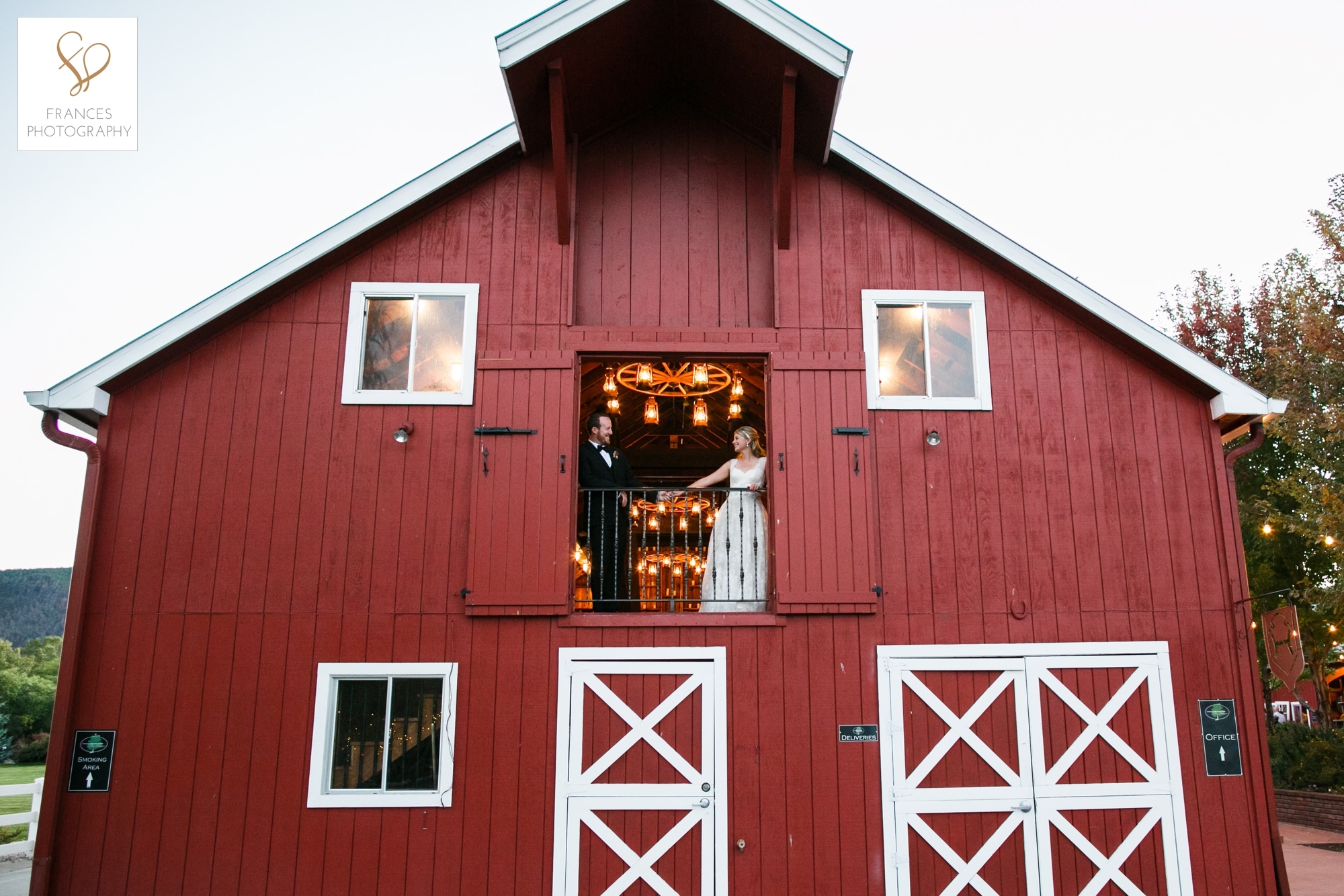 wedding photography bride crooked willow farms